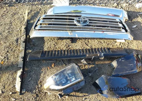 2019 Toyota Tundra 1794 5.7L V8 из США, поврежденный, VIN 5TFAY5F17KX864175